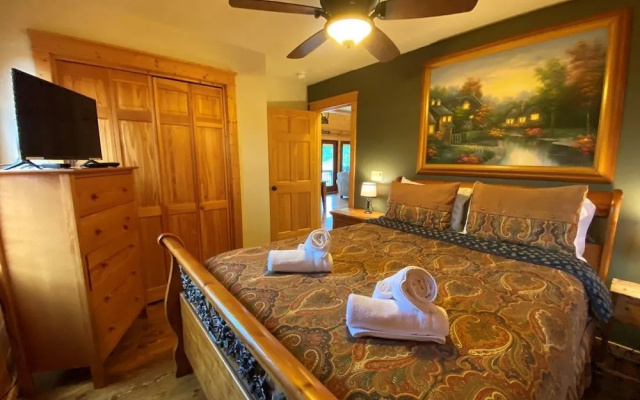 photo 4 of Game Keeper - 3 Br Cabin
