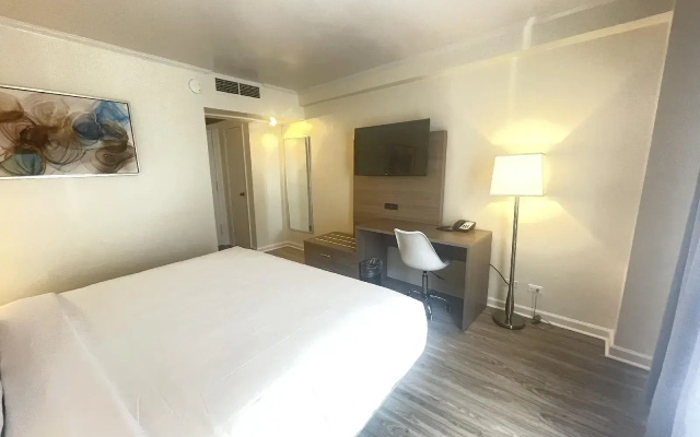 photo 4 of Garden Inn & Suites