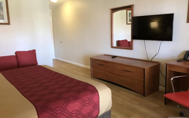 photo 5 of Garden Inn & Suites Oakland Airport