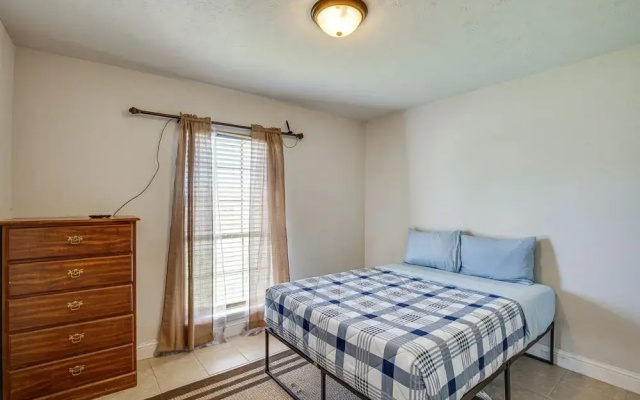 photo 2 of < 1 Mi to Lake Ray Hubbard: Home w/ Patio!