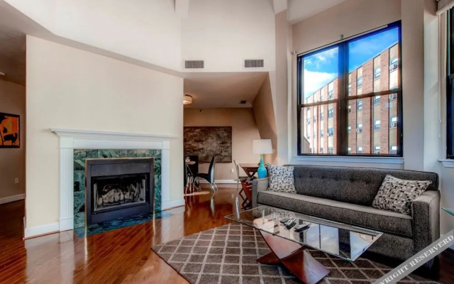 photo 5 of Evolve Suites Back Bay