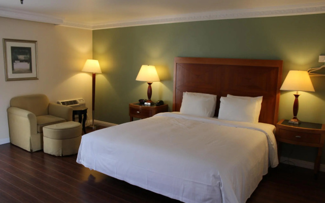 photo 3 of Garvey Inn Hotel - 小台北酒店, Monterey Park