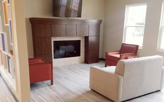 photo 4 of Hawthorn Suites by Wyndham Indianapolis North