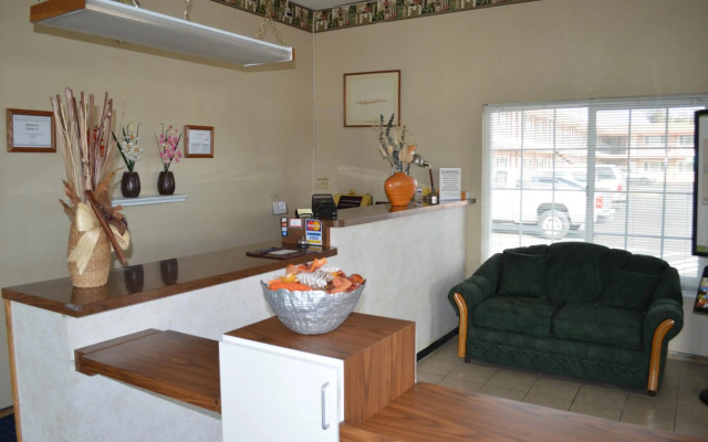 photo 2 of Gateway Inn Fairfield