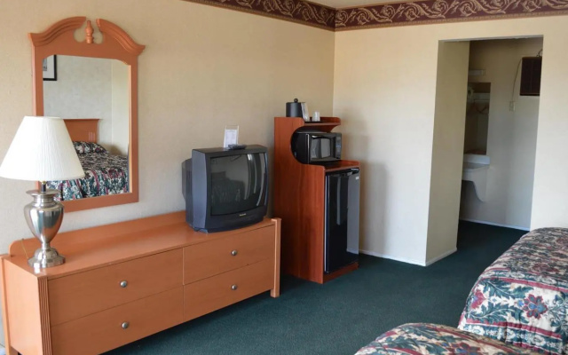 photo 5 of Gateway Inn Fairfield