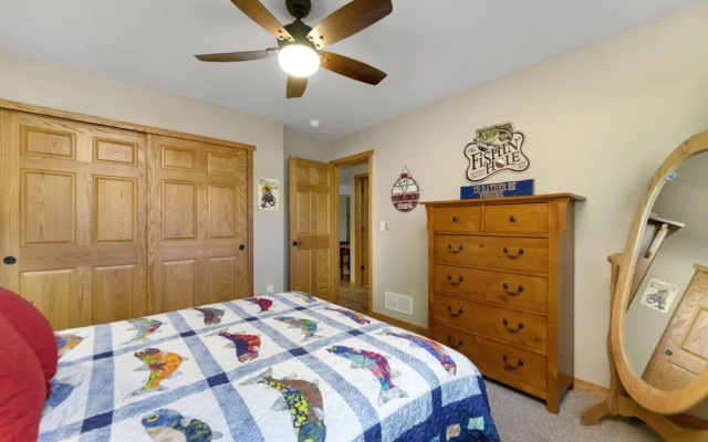 photo 4 of Gateway to the Wildside - 3 Br Townhouse