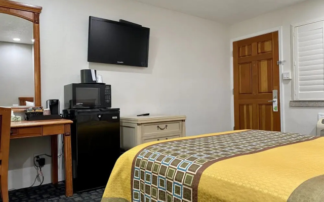 photo 5 of Geary Parkway Motel At Mine Hospitality