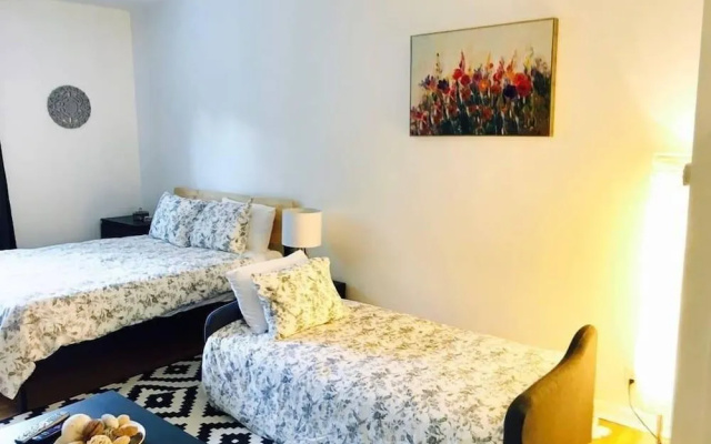 photo 2 of GEM Location+cozy Studio 1bd, Bath&kitchen!