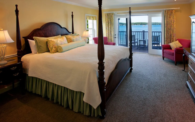 photo 5 of The Geneva Inn