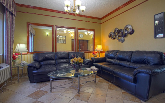 photo 2 of Geneva Motel Inn