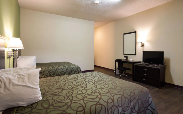 photo 5 of Rodeway Inn Georgetown