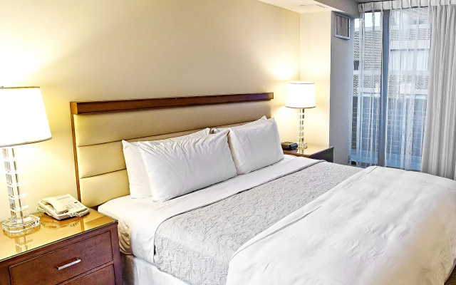 photo 5 of Georgetown Suites Harbour