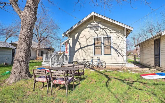 photo 4 of Georgetown Vacation Rental Close to Town Square!