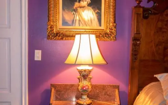photo 2 of The Gifford-Risley House