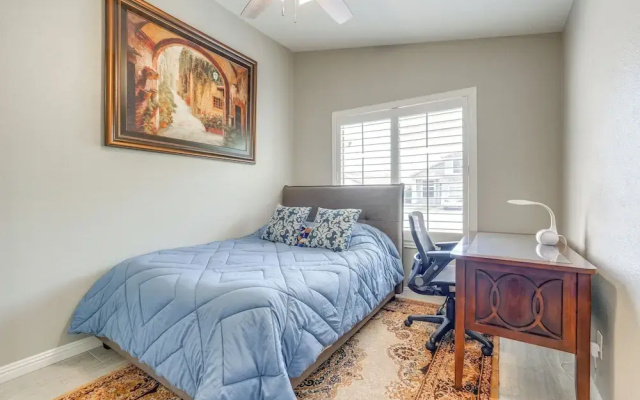 photo 5 of Gilbert Home Near Dtwn: Fire Pits, Grill & More!