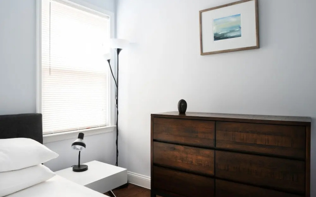 photo 5 of Giles Ave 6 Bedroom Gem