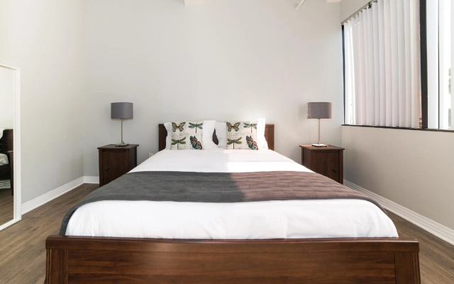 photo 2 of Metropolitan Apartel