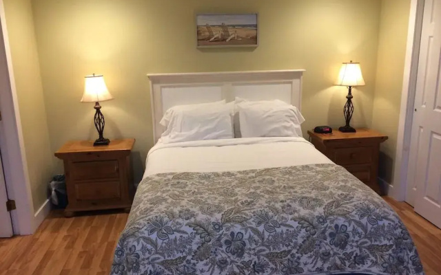 photo 5 of Glen Cove Inn & Suites