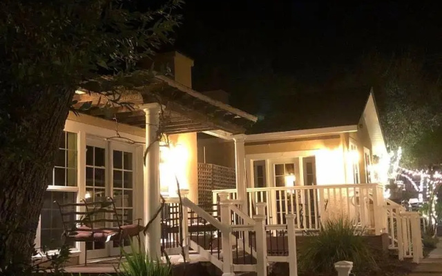 photo 4 of Glen Ellen Inn