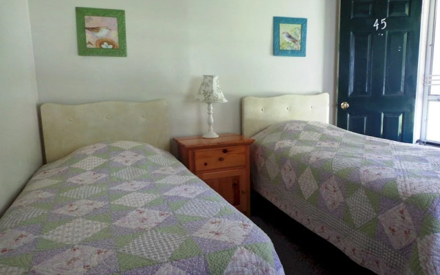 photo 4 of Glen Falls House