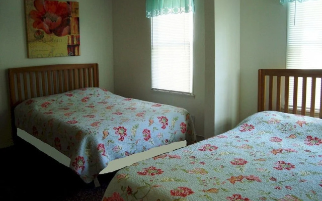 photo 5 of Glen Falls House