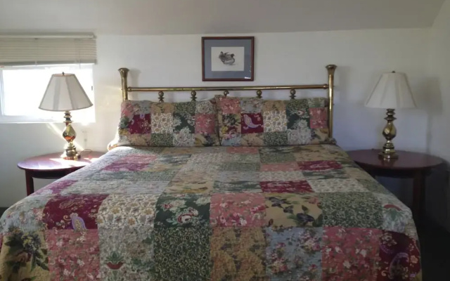 photo 5 of Glenacres Inn