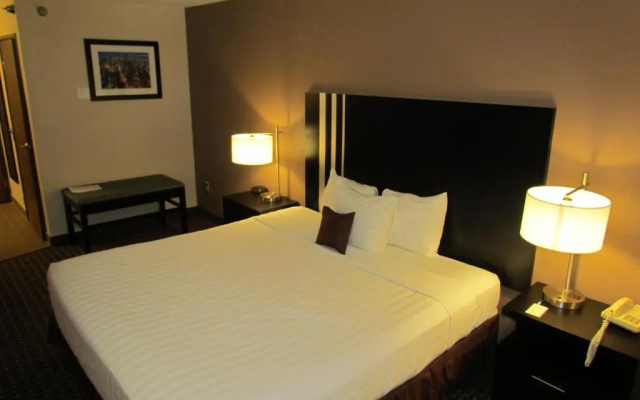 photo 3 of The Armada Inn & Suites Glendale Heights