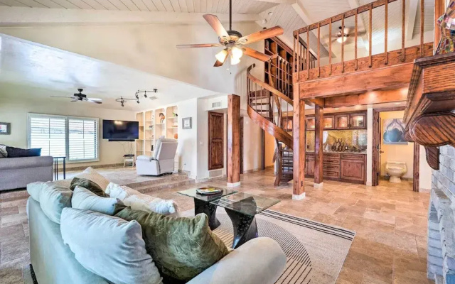 photo 3 of Pool & Putting Green: Pet-friendly Glendale Home