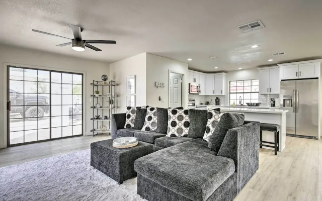 photo 2 of Hot Tub! Family-friendly Home, 8 Mi to Westgate