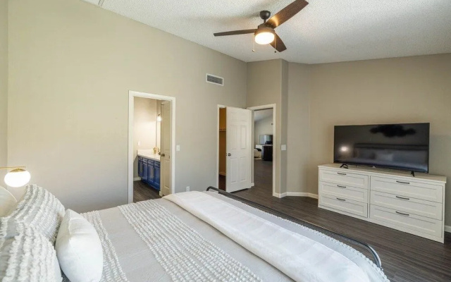 photo 5 of Glendale Keim 4 Bedroom Home By Redawning