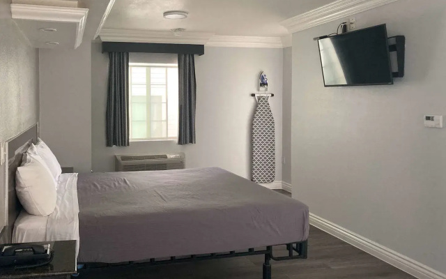 photo 3 of Motel 6 Glendale, CA – Pasadena Burbank Los Angeles