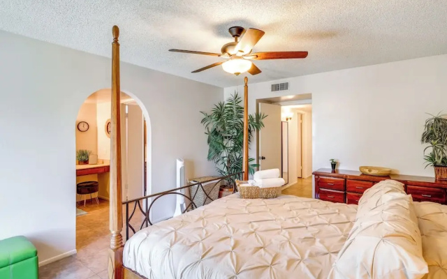 photo 5 of Centrally Located Glendale Home w/ Yard & Grill