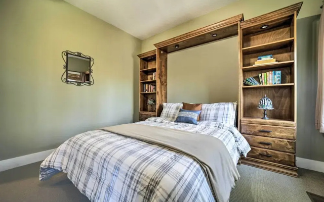 photo 5 of Glenville Serenity Lodge' w/ Lake Views!