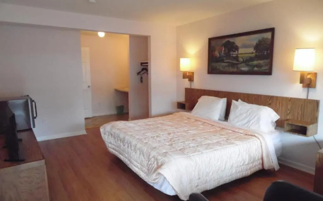 photo 3 of Glenwood Inn - Stroudsburg