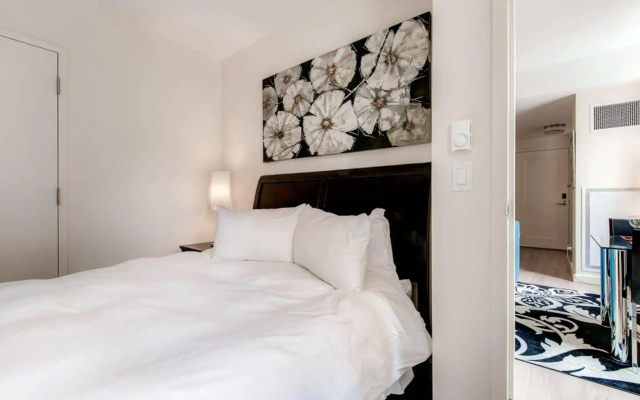 photo 4 of Global Luxury Suites at Bay Village
