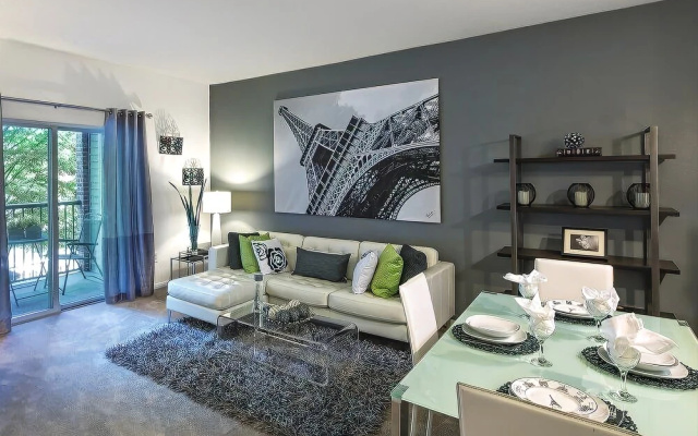 photo 3 of Global Luxury Suites at Broad Street