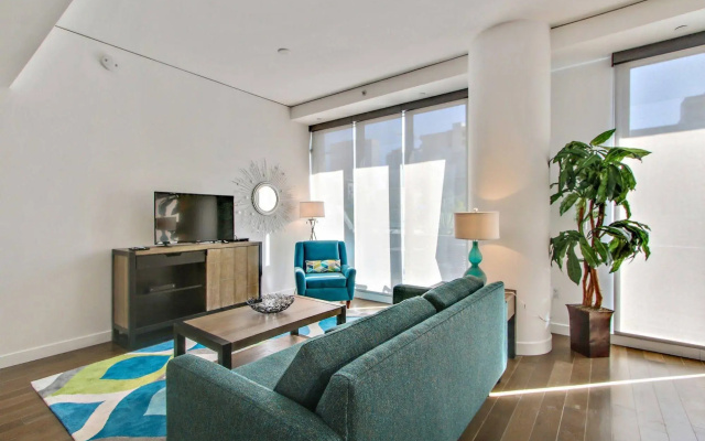 photo 5 of Global Luxury Suites at Figueroa Street
