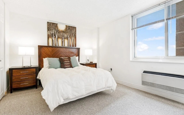 photo 4 of Global Luxury Suites at Locust Street