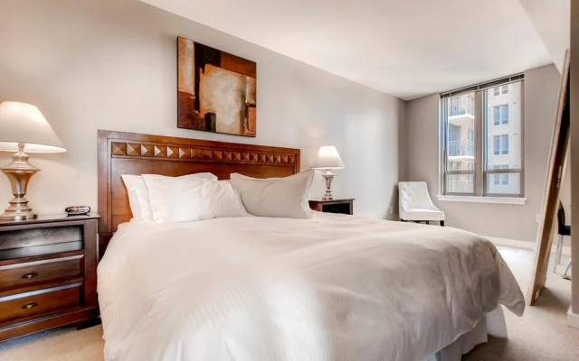 photo 5 of Global Luxury Suites at Metropolitan North