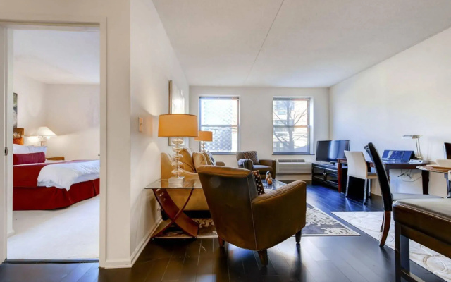 photo 2 of Global Luxury Suites at Seaside Way