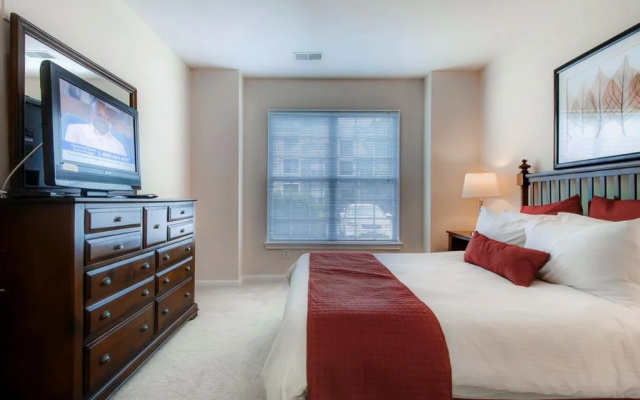 photo 4 of Global Luxury Suites at the Junction