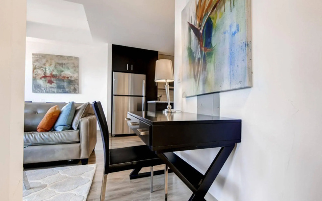 photo 3 of Global Luxury Suites at The Theatre District