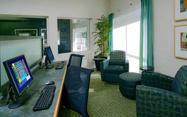photo 5 of Global Luxury Suites at Via Marina