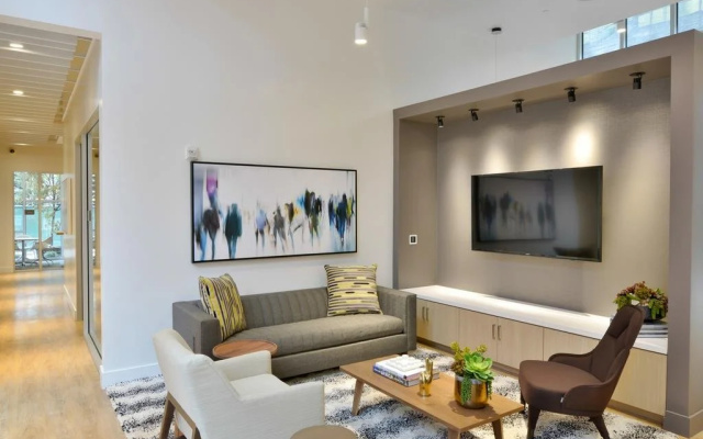 photo 4 of Global Luxury Suites in Downtown Berkeley