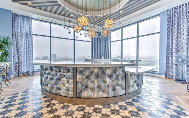 photo 2 of Global Luxury Suites in Downtown Cincinnati