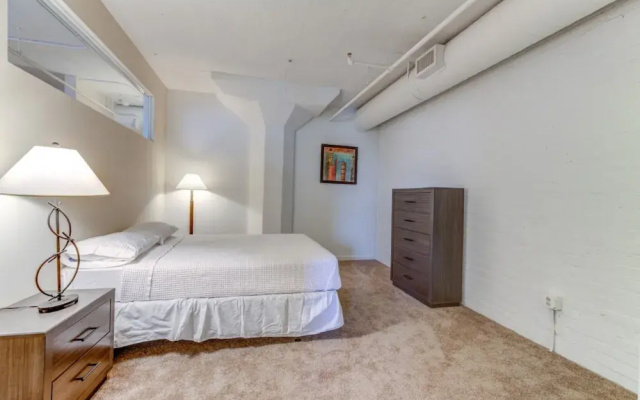 photo 2 of Global Luxury Suites in Downtown Cleveland