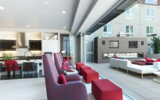 photo 2 of Global Luxury Suites in the Heart of Silicon Valley