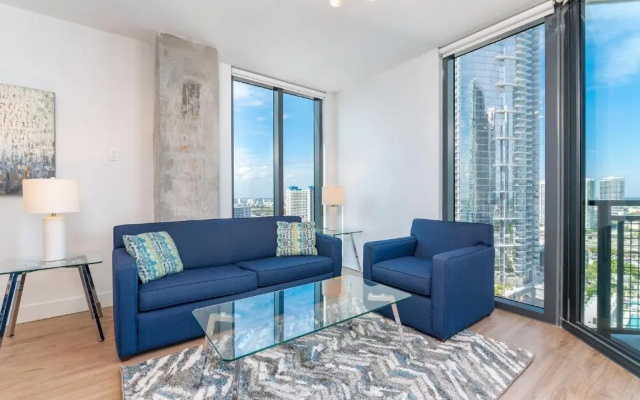 photo 3 of Global Luxury Suites Miami Worldcenter