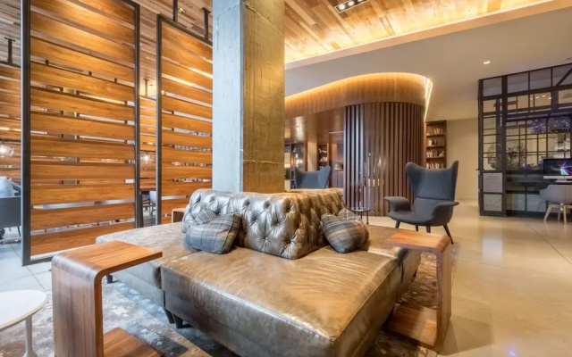 photo 2 of Global Luxury Suites near Union Station