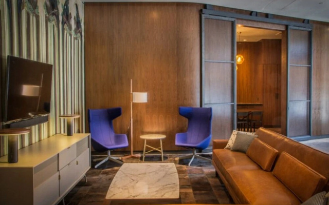 photo 4 of Global Luxury Suites near Union Station